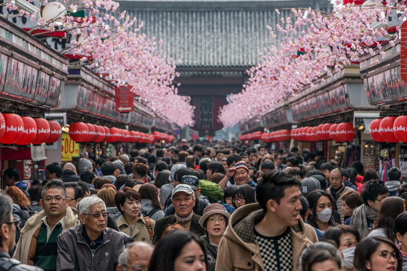 nii_8_Asakusa_Strasse_resize